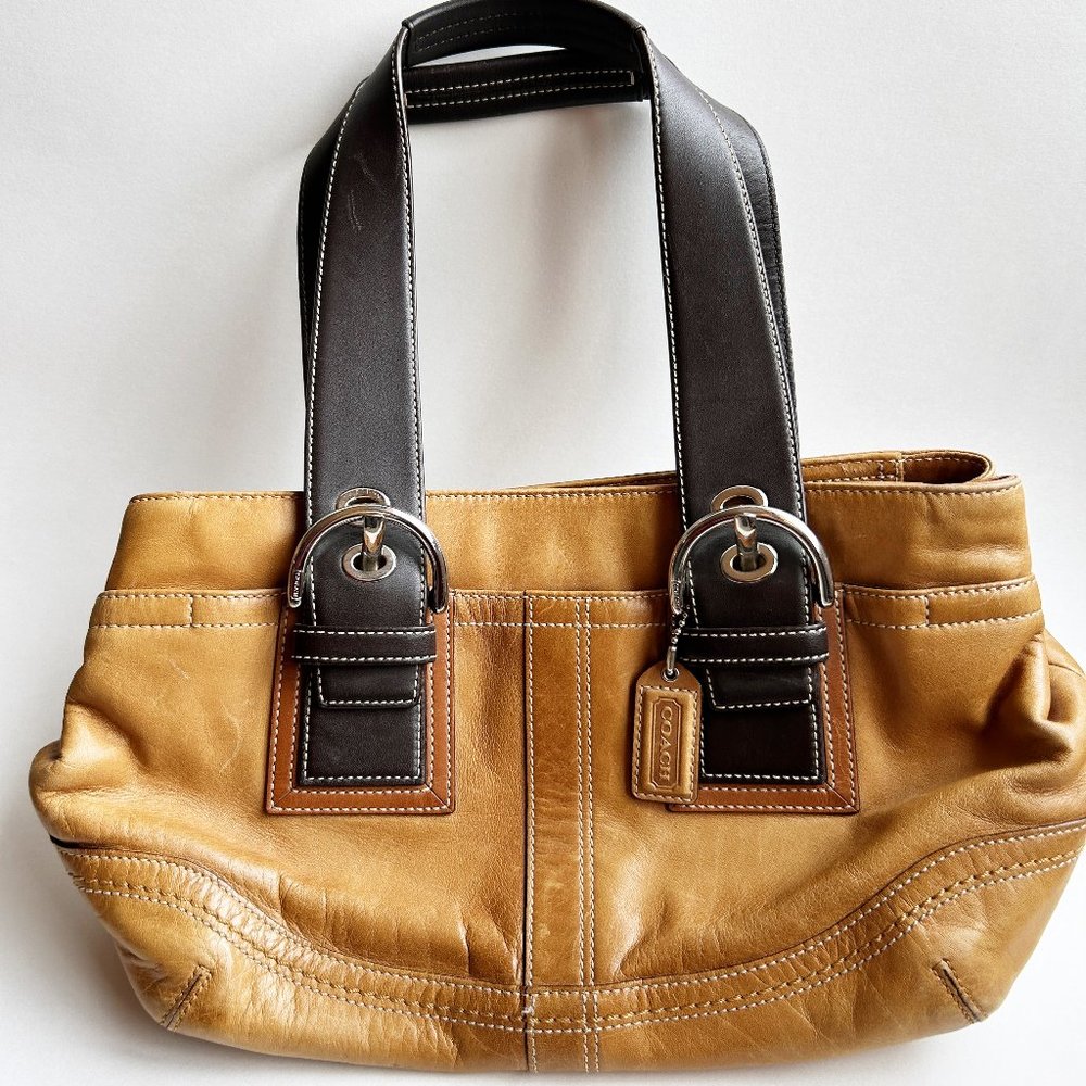 Vintage Coach Leather Soho Shoulder Bag, 2 tone!